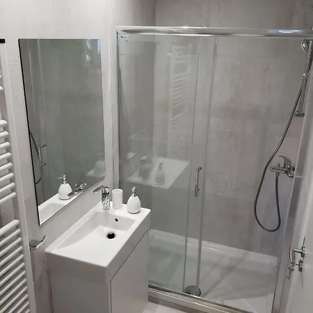 Modern & Cozy W/ Backyard Near Center * Limassol